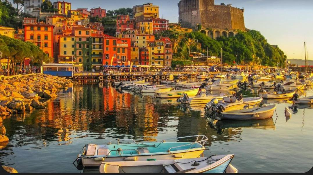 Apartamento Dal Capitano La Spezia Exterior foto